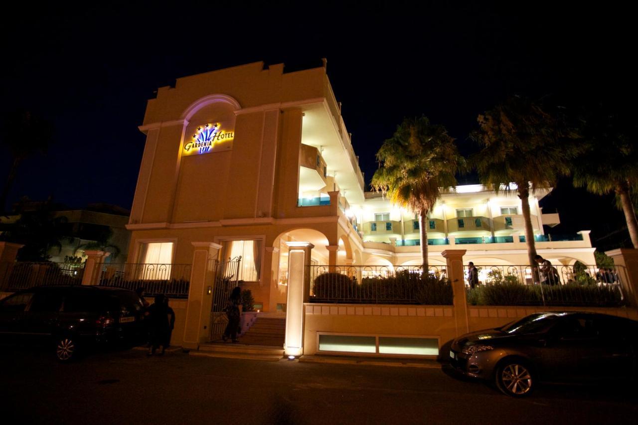 Gardenia Hotel Lazzaro Exterior photo
